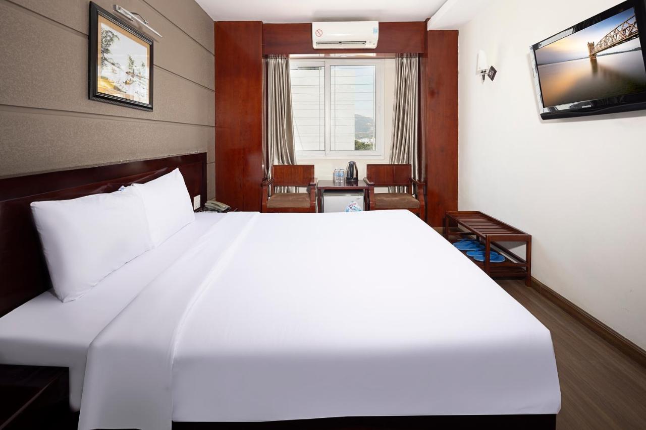 Centersea Hotel Nha Trang Exterior photo